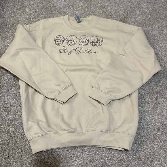 Gildan Tops - Golden Girls Sweatshirt